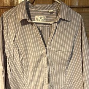 Riders by Lee Women’s button down shirt
